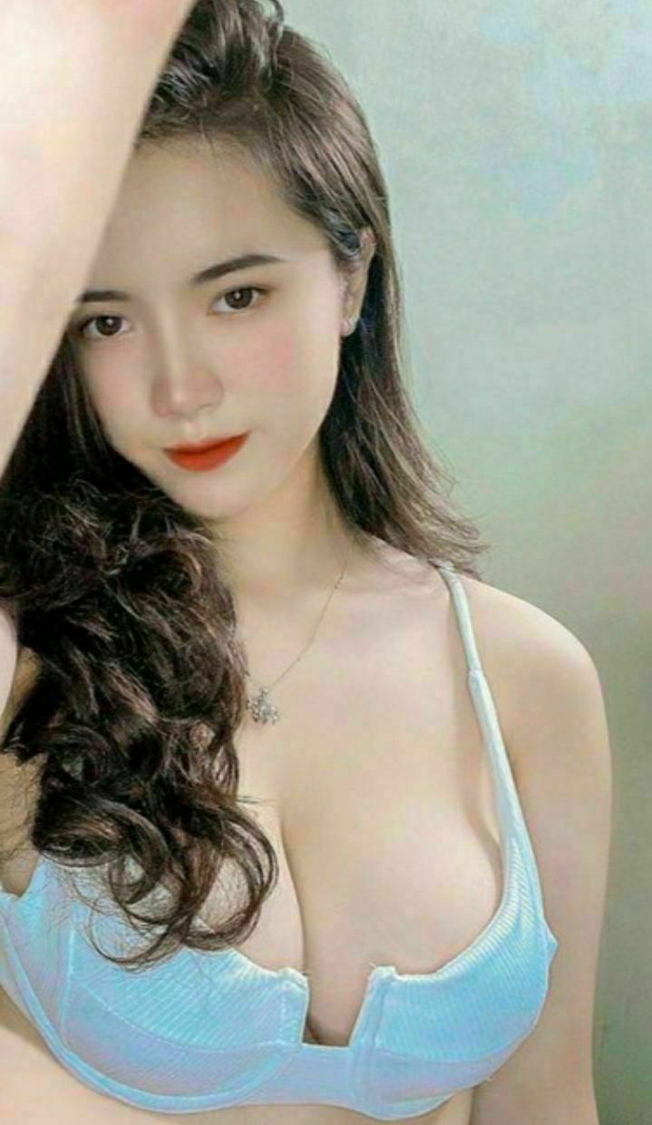 比基尼亚洲舞